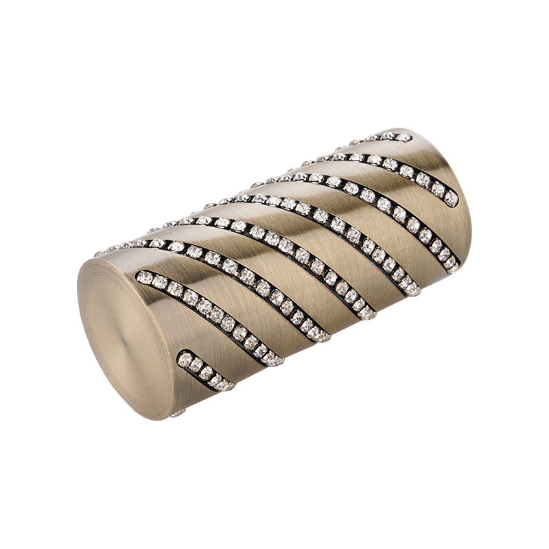 Diamond Pectus tenaces sagum finials