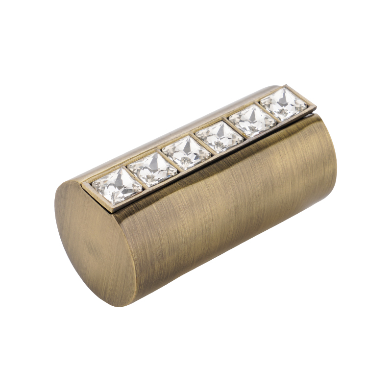 Diamond Pectus tenaces sagum finials